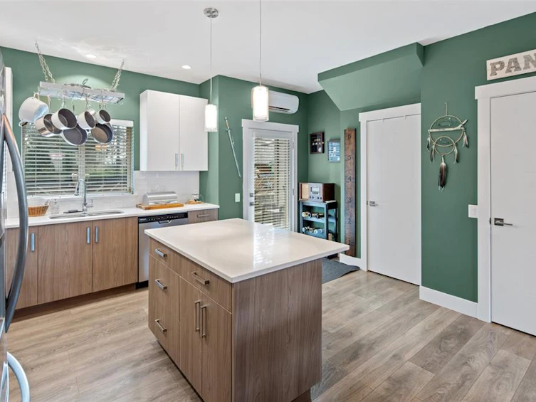 6863 Eve Grove, Sooke, BC, V9Z 0X6 - 8
