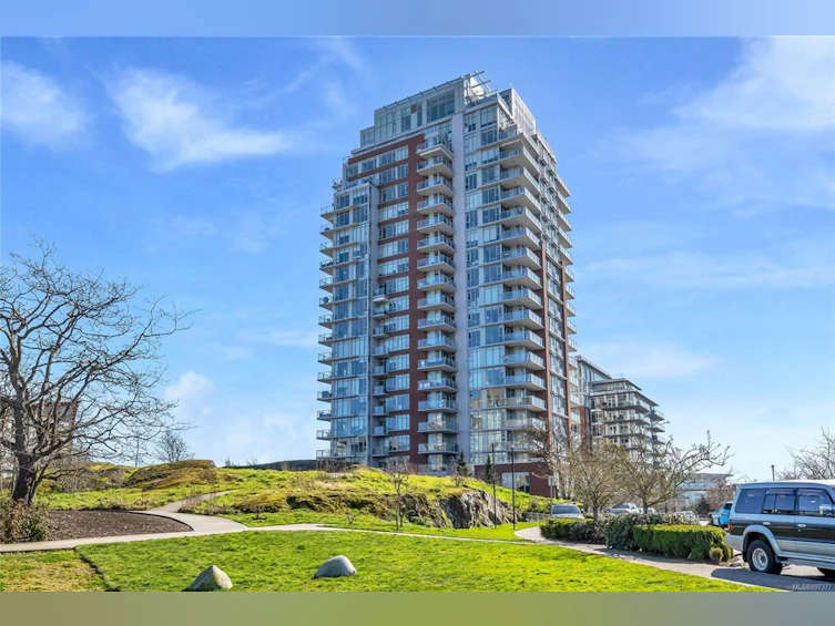 1205-83 Saghalie Road, Victoria, BC, V9A 0E7