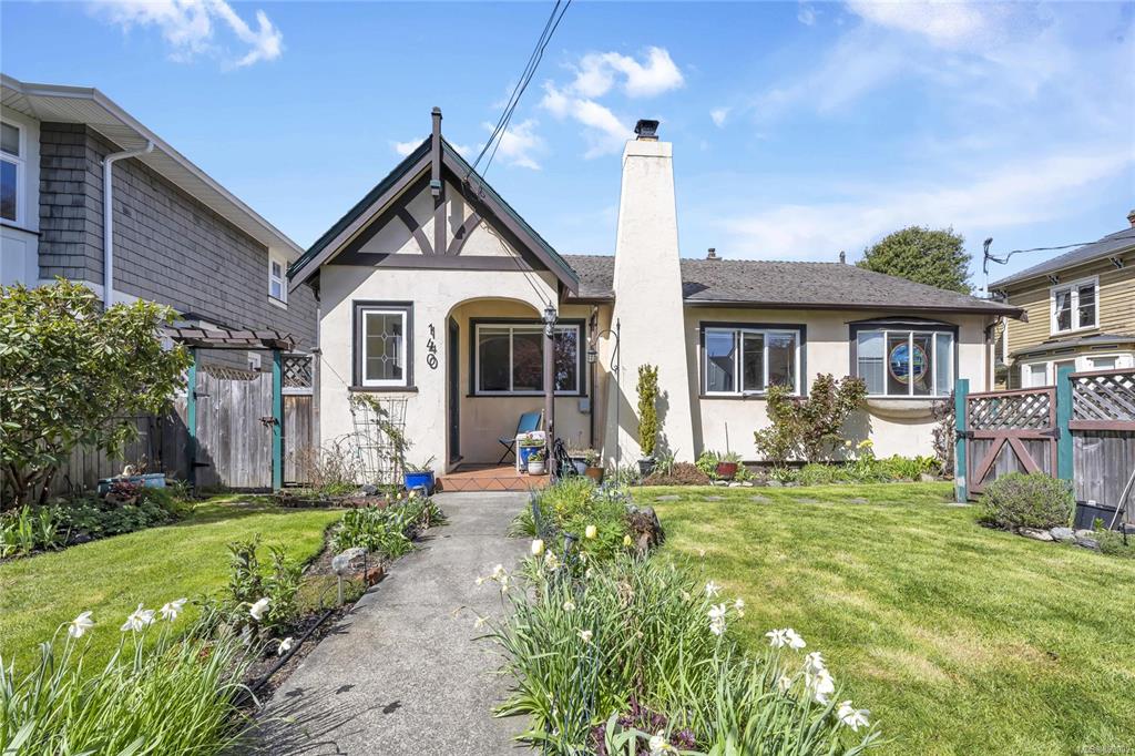 140 Clarence Street, Victoria, BC, V8V 2J2