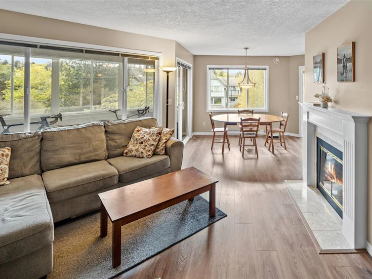 307-3921 Shelbourne Street, Saanich, BC, V8P 4H9 - 11