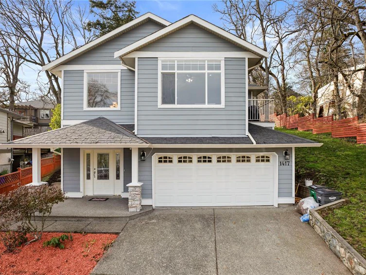 1417 Nev Place, Saanich, BC, V8P 5V6