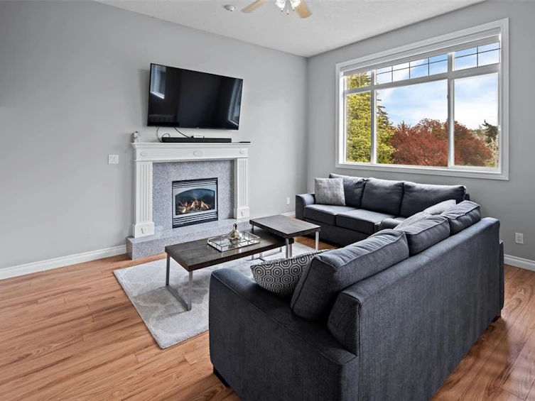 1417 Nev Place, Saanich, BC, V8P 5V6 - 6