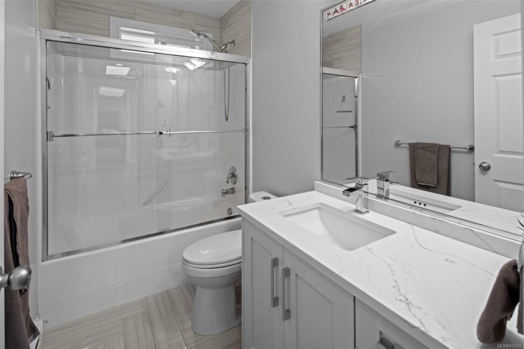 1417 Nev Place, Saanich, BC, V8P 5V6 - 18