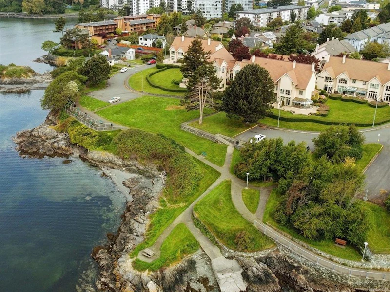 130 - 210 Russell Street, Victoria BC V9A 3X2