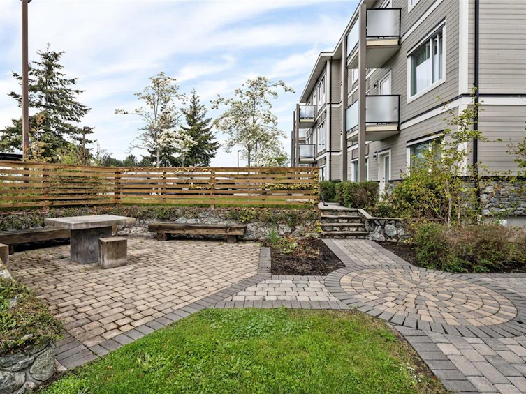 303-4052 Douglas Street, Saanich, BC, V8X 0A5 - 2