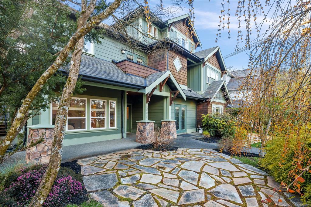 2006 Hannington Road, Langford, BC, V9B 6R6 - 2