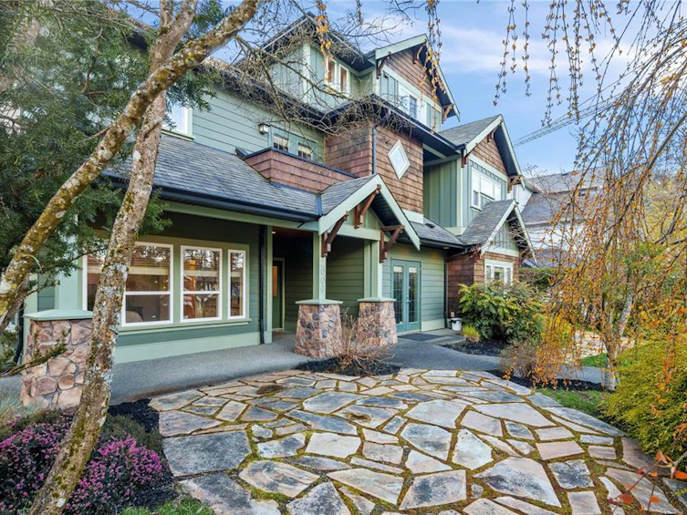 2006 Hannington Road, Langford, BC, V9B 6R6 - 2