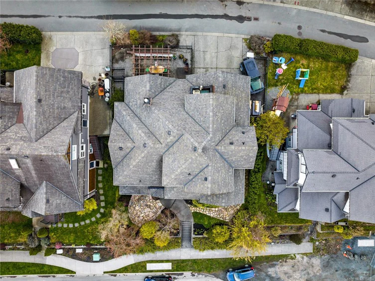2006 Hannington Road, Langford, BC, V9B 6R6 - 4