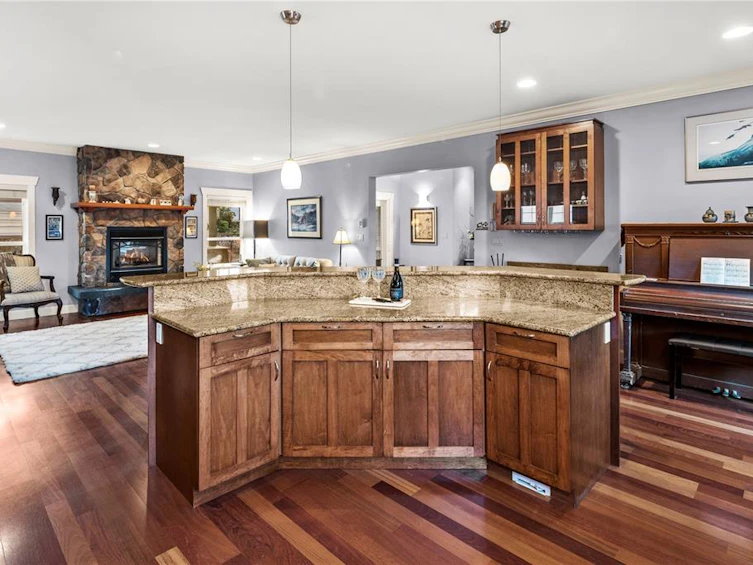 2006 Hannington Road, Langford, BC, V9B 6R6 - 12