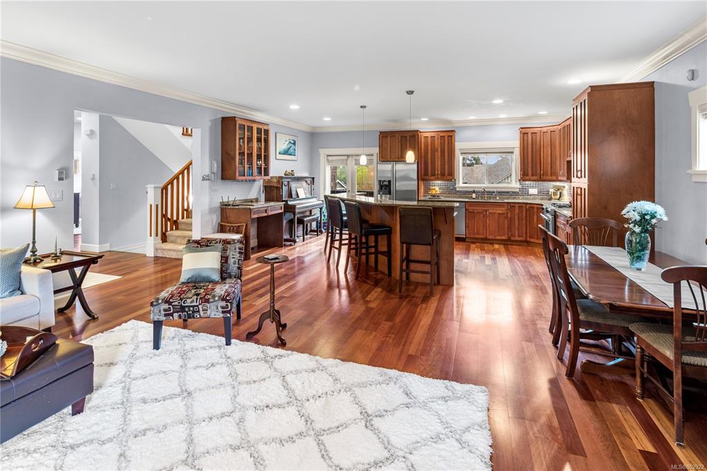 2006 Hannington Road, Langford, BC, V9B 6R6 - 13