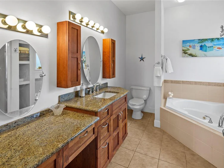 2006 Hannington Road, Langford, BC, V9B 6R6 - 20