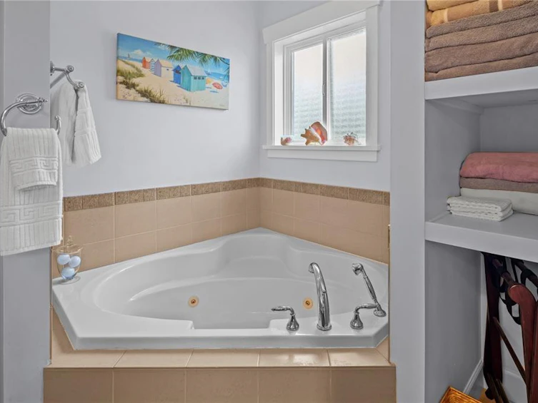 2006 Hannington Road, Langford, BC, V9B 6R6 - 21