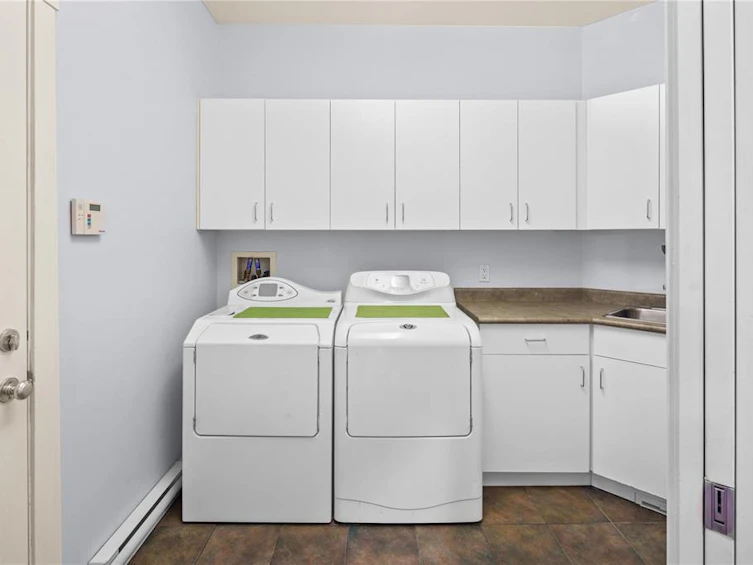 2006 Hannington Road, Langford, BC, V9B 6R6 - 30
