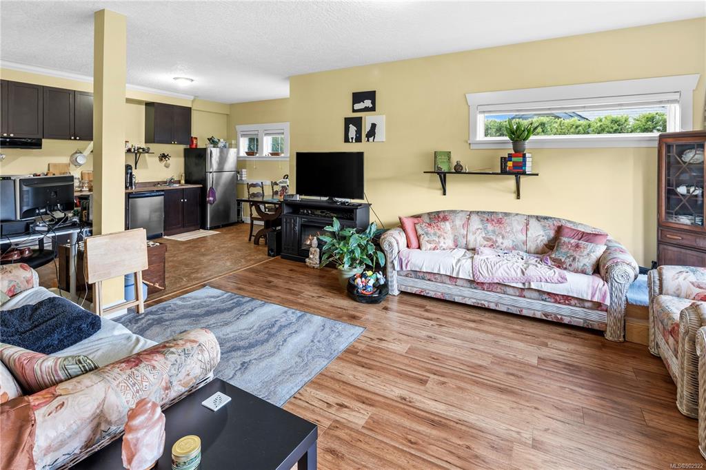 2006 Hannington Road, Langford, BC, V9B 6R6 - 34