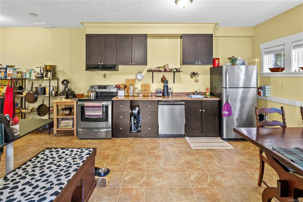 2006 Hannington Road, Langford, BC, V9B 6R6 - 36