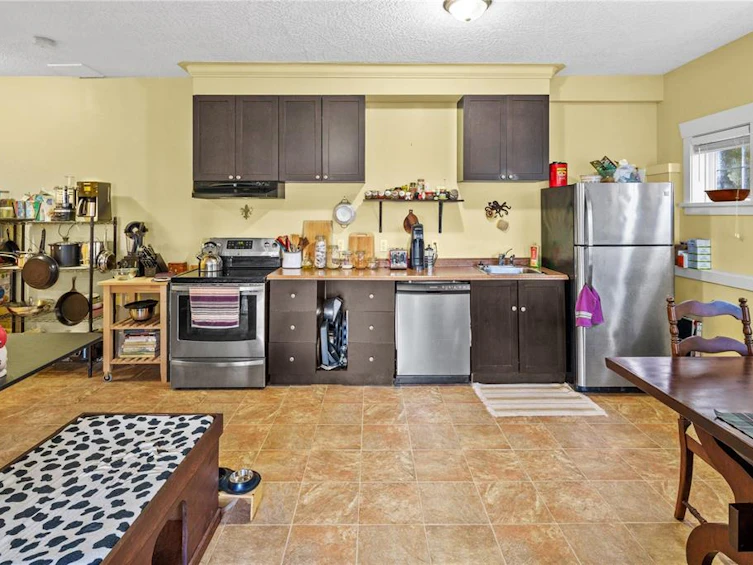 2006 Hannington Road, Langford, BC, V9B 6R6 - 36