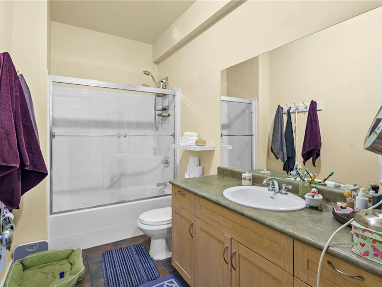 2006 Hannington Road, Langford, BC, V9B 6R6 - 40