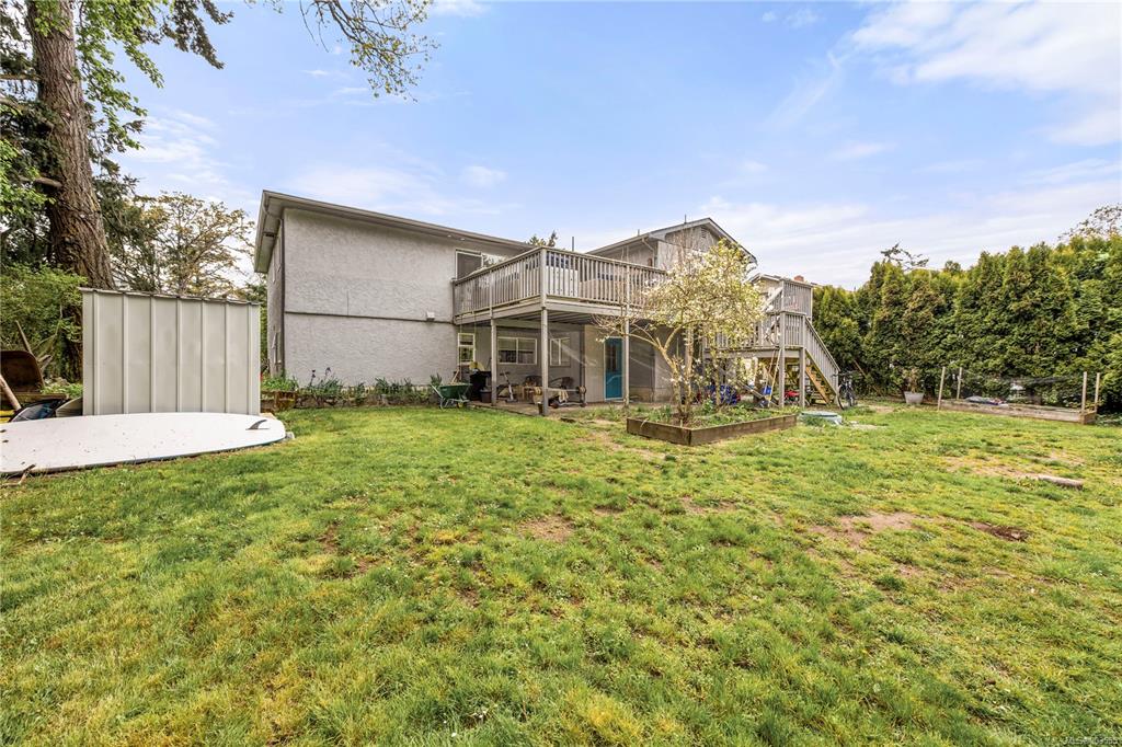 2589 Wentwich Road, Langford, BC, V9B 3N5 - 13