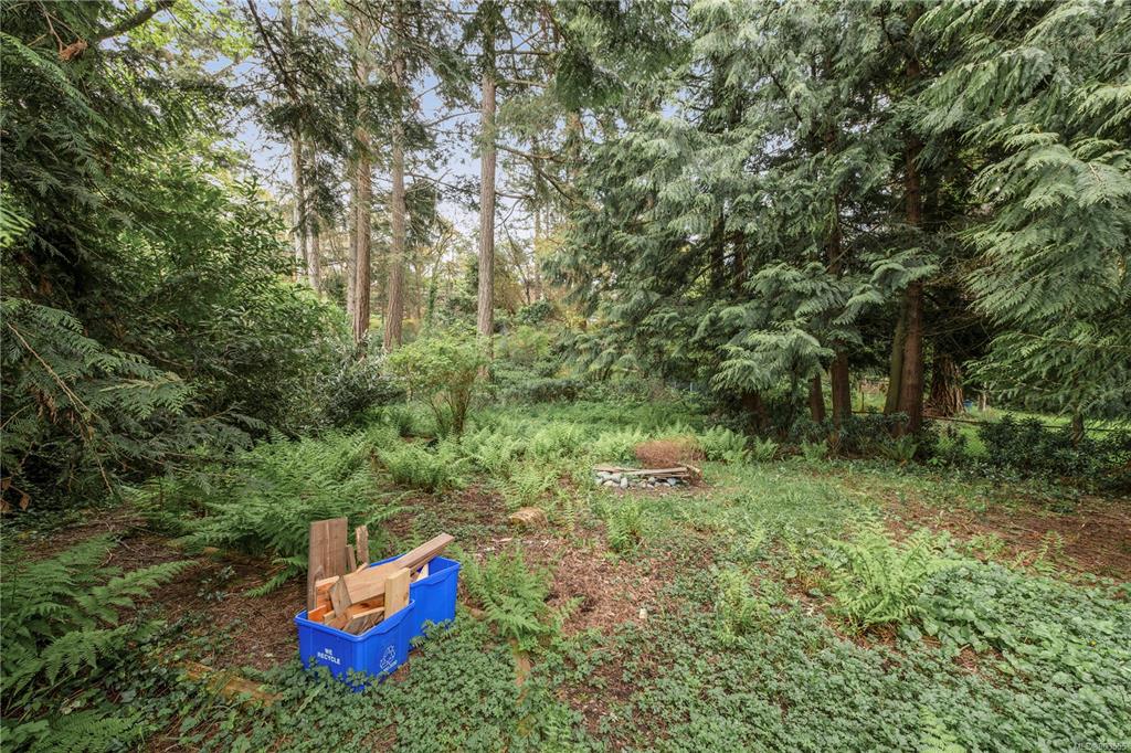 2589 Wentwich Road, Langford, BC, V9B 3N5 - 16
