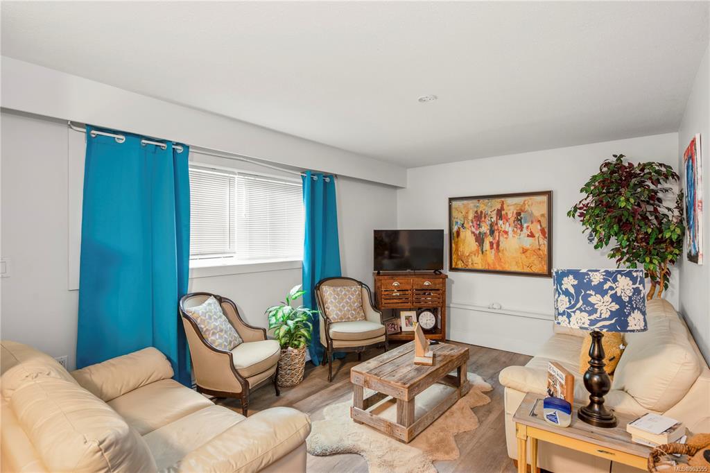 2589 Wentwich Road, Langford, BC, V9B 3N5 - 17