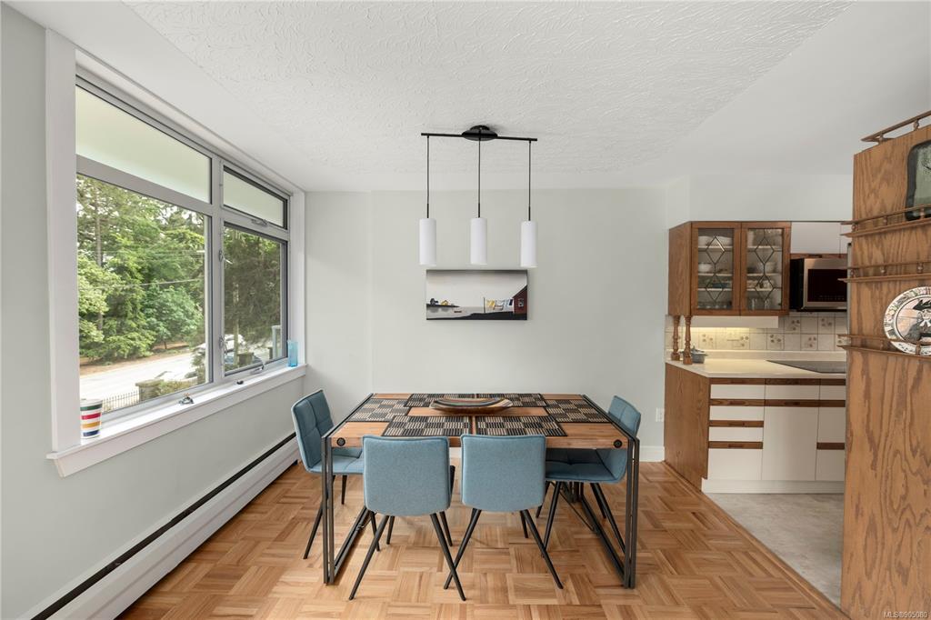102-250 Douglas Street, Victoria, BC, V9V 2P4 - 4