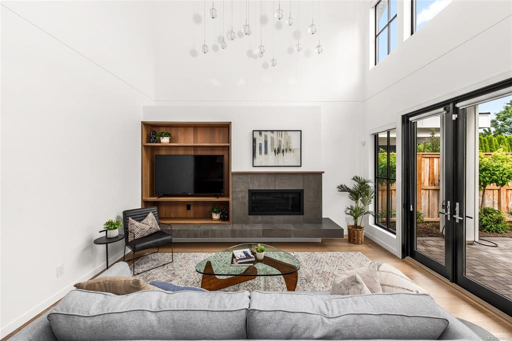 1455 Clifford Street, Victoria, BC, V8S 1M1 - 15