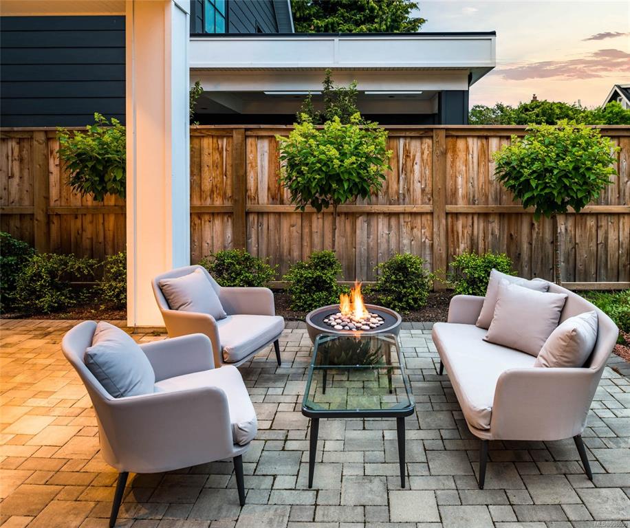 1455 Clifford Street, Victoria, BC, V8S 1M1 - 40