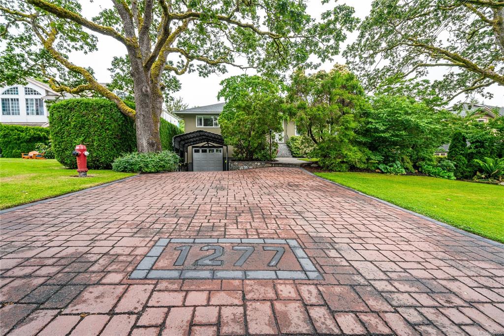 1277 Pike Street, Saanich, BC, V8P 1W4