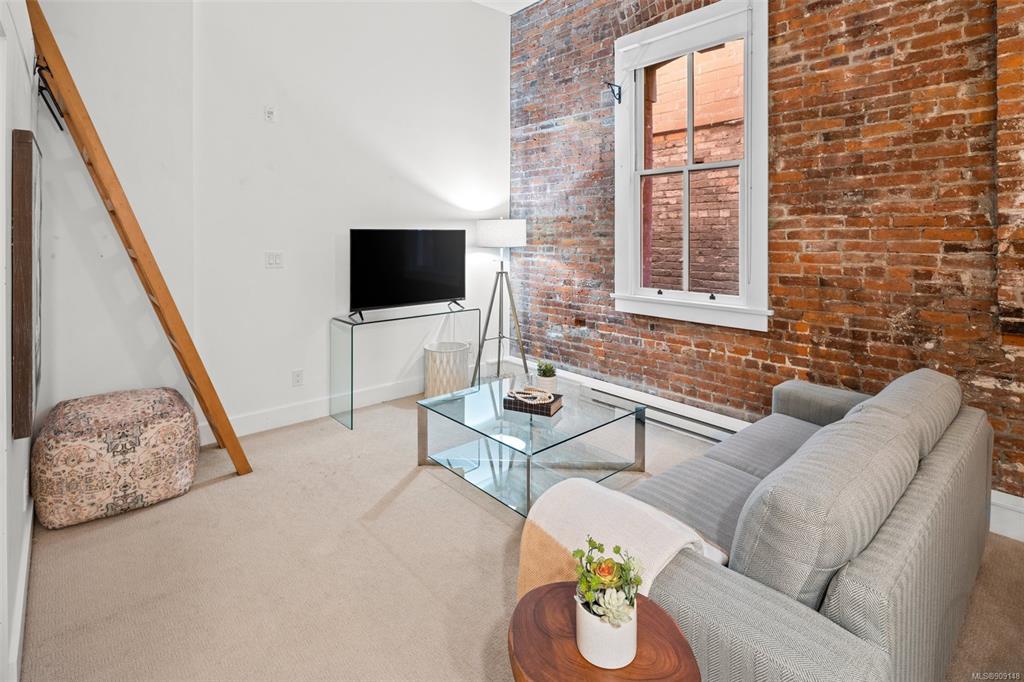 209-562 Yates Street, Victoria, BC, V8W 1K8 - 8