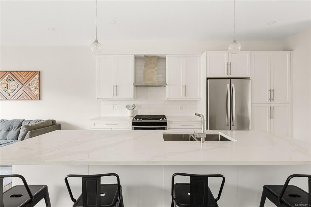 605 Selwyn Close, Langford, BC, V9B 0Z2 - 5