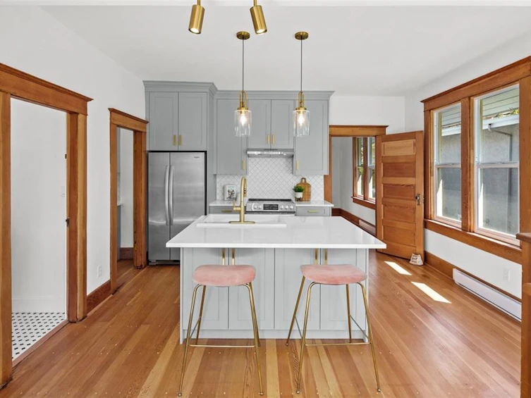 709 Connaught Road, Victoria, BC, V9A 2Z1 - 3