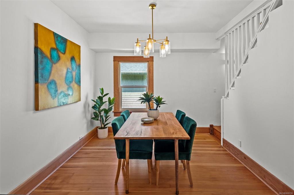 709 Connaught Road, Victoria, BC, V9A 2Z1 - 11