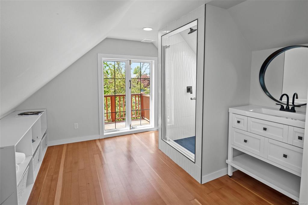 709 Connaught Road, Victoria, BC, V9A 2Z1 - 17