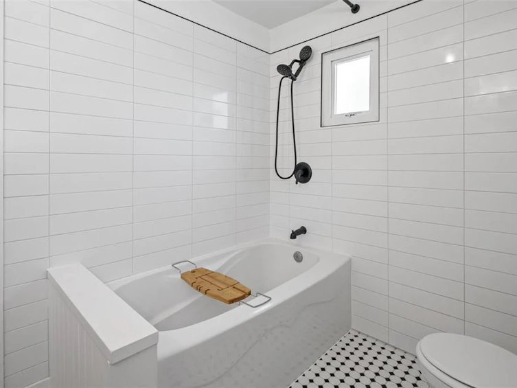 709 Connaught Road, Victoria, BC, V9A 2Z1 - 21