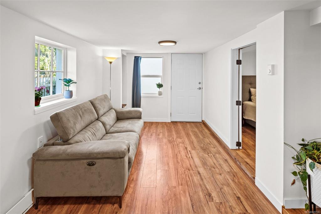 709 Connaught Road, Victoria, BC, V9A 2Z1 - 27