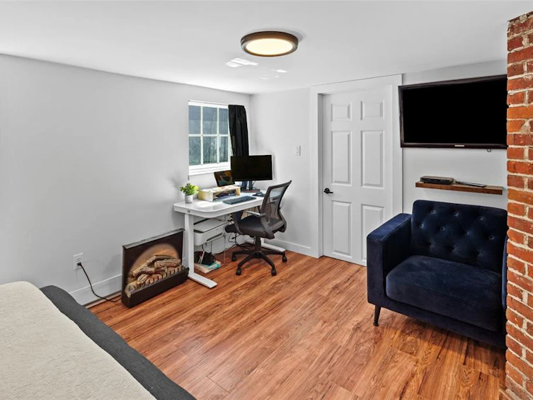 709 Connaught Road, Victoria, BC, V9A 2Z1 - 32