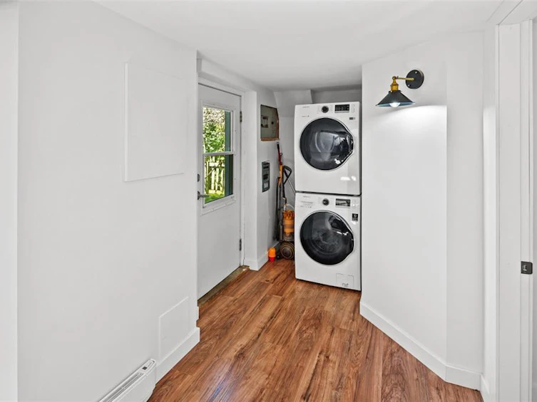 709 Connaught Road, Victoria, BC, V9A 2Z1 - 33