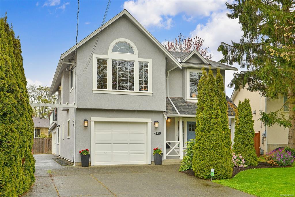4139 Shelbourne Street, Saanich, BC, V8N 3E8