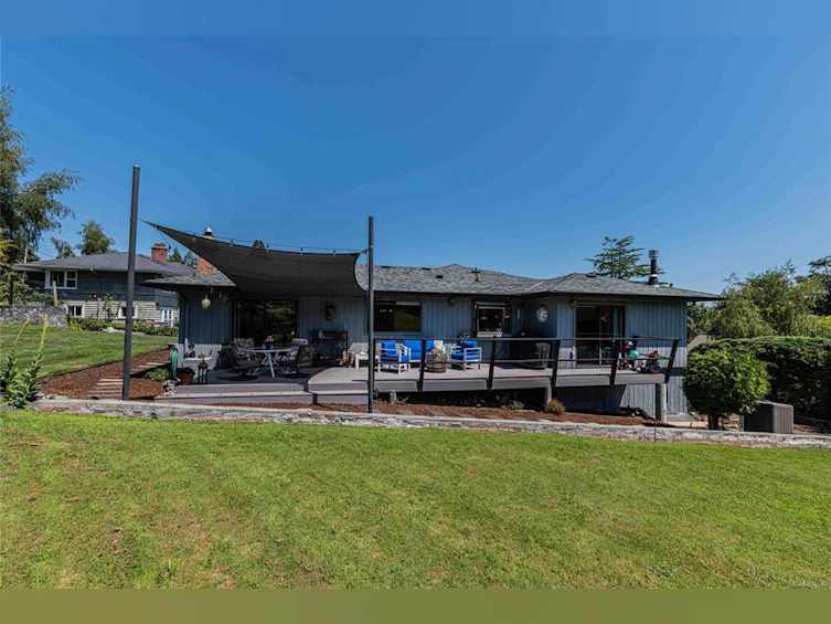 3772 Mystic Lane, Saanich, BC, V8P 5E8
