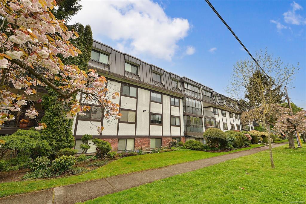 401-1101 Hilda Street, Victoria, BC, V8V 4T2