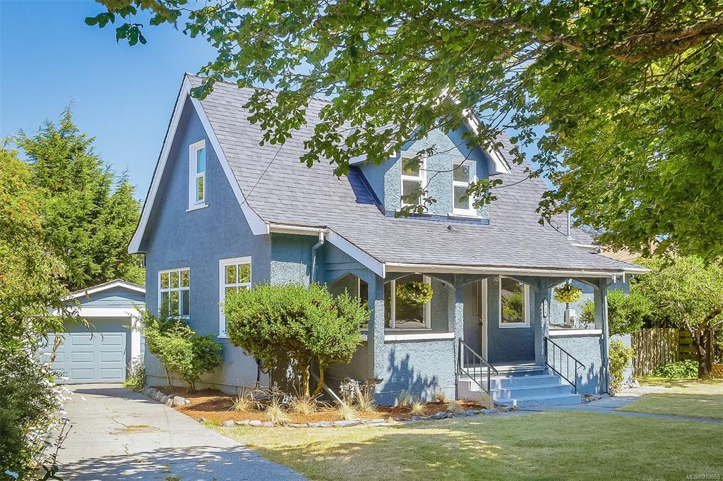 1738 Ross Street, Victoria, BC, V8S 1K3