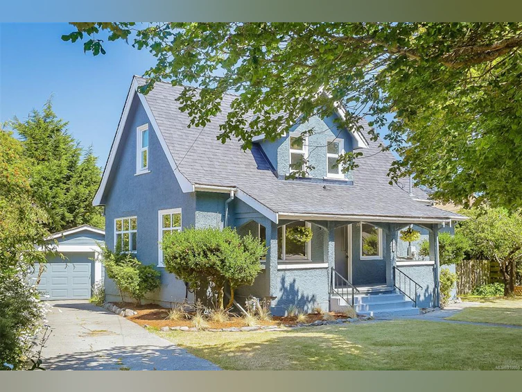 1738 Ross Street, Victoria, BC, V8S 1K3