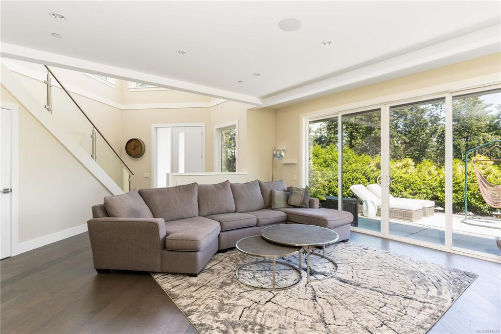 1161 Nature Park Place, Highlands, BC, V9B 0S6 - 6
