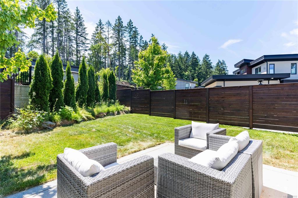 1161 Nature Park Place, Highlands, BC, V9B 0S6 - 21