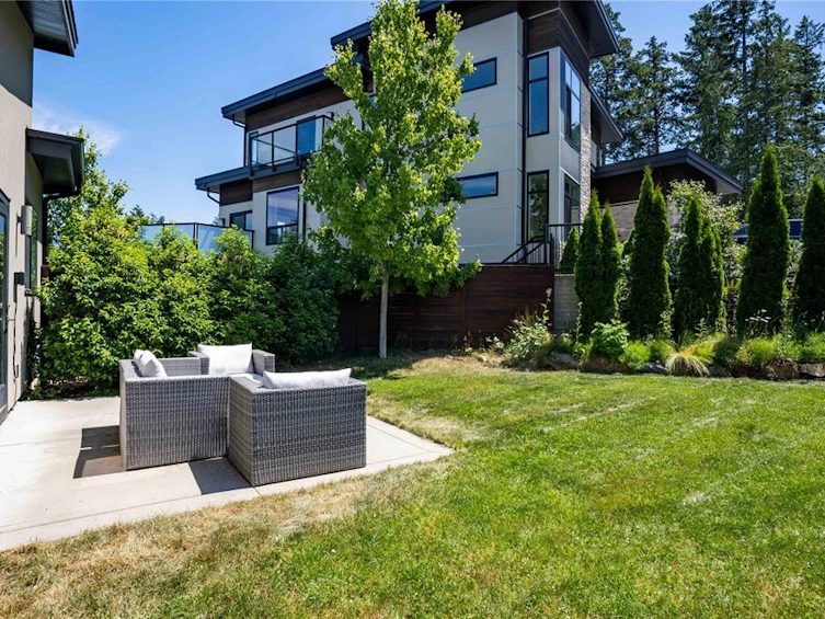 1161 Nature Park Place, Highlands, BC, V9B 0S6 - 23