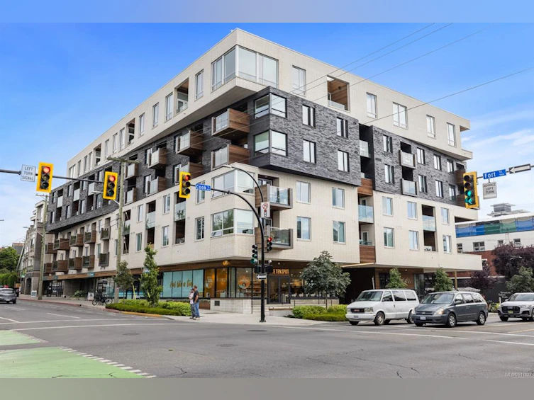 504-1033 Cook Street, Victoria, BC, V8V 0E1