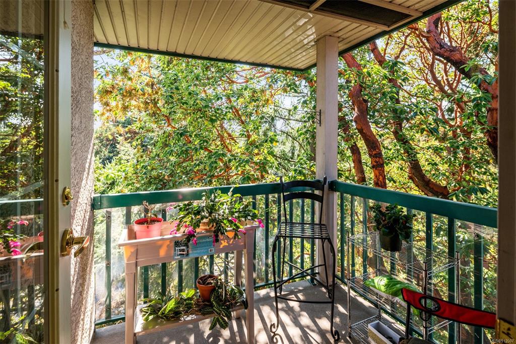 312-290 Island Highway, View Royal, BC, V9B 1G5 - 24