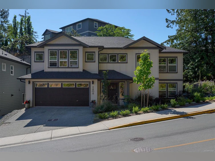 2404 Chilco Road, View Royal, BC, V9B 0N7