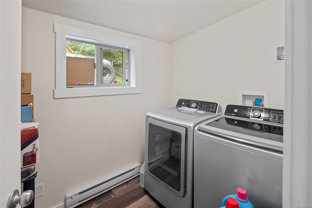 2874 Leigh Road, Langford, BC, V9B 4G3 - 27