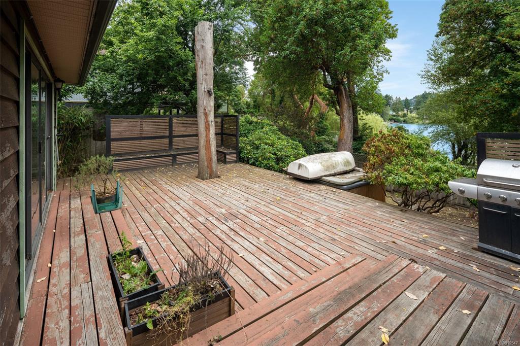 2874 Leigh Road, Langford, BC, V9B 4G3 - 35